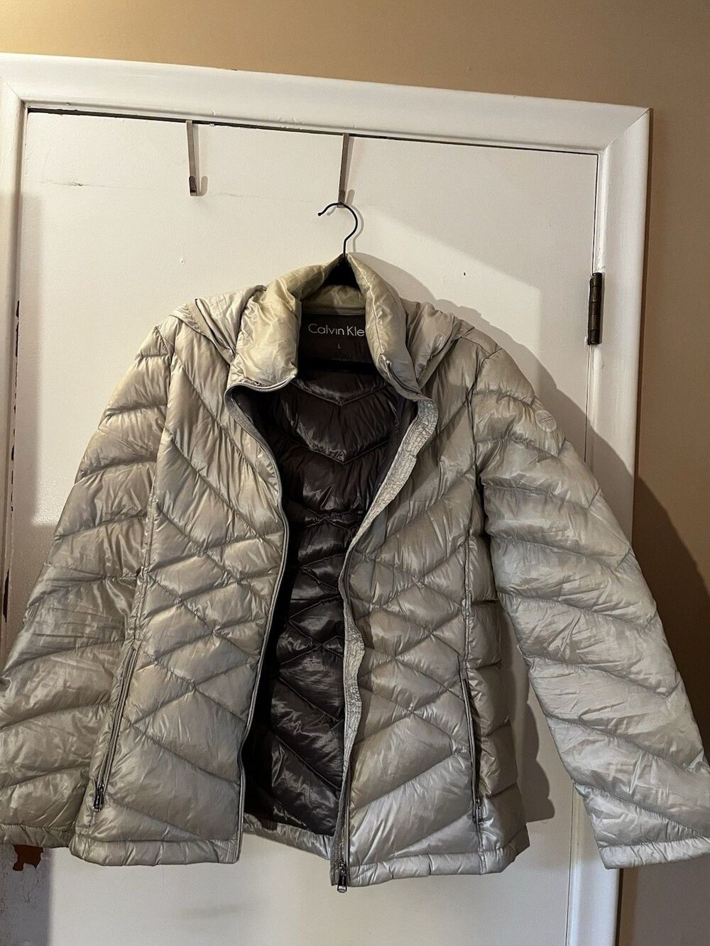 Calvin Klein Packable Lightweight Premium Down Jacket Champagne Large